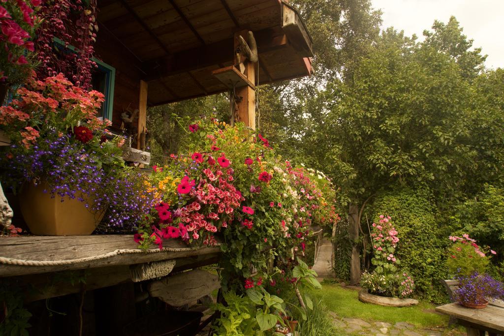 Brigitte'S Bavarian Bed Und Breakfast Millers Landing 외부 사진